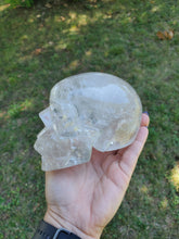 Load image into Gallery viewer, Quartz Skull
